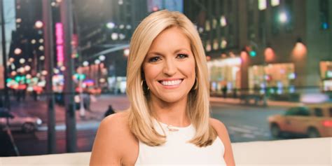 Ainsley Earhardt New Fox And Friends Anchor Wants To Wake Up America