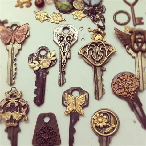 Embellished Rusty Old Keys I Know There Is Something Cool I Could Do