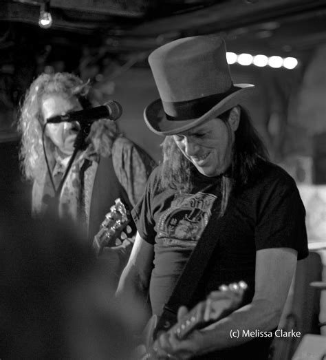Show Review Dan Baird And Homemade Sin Power Rock At The Hill Country In