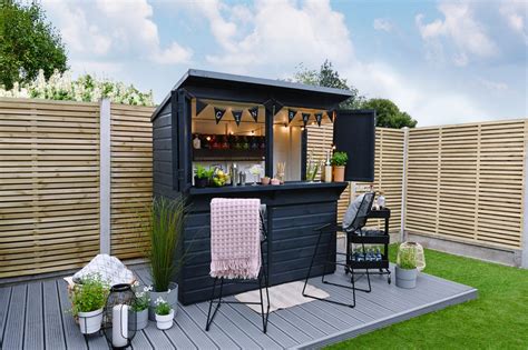 Garden Bar Trend Looks Set To Continue This Summer As People Stay At
