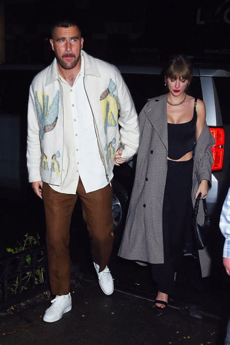 Taylor Swift Comforts Travis Kelce Following Meltdown At Chiefs Game