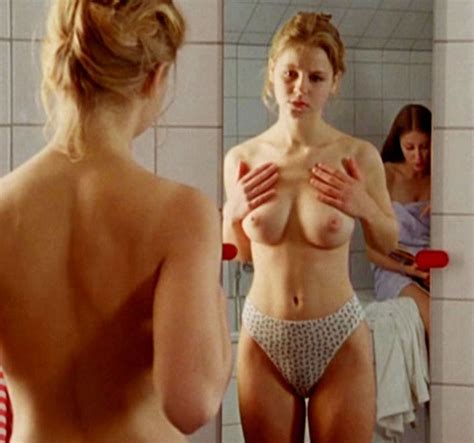 Theresa Scholze Unfreiwillig Nackt Im Netz Nacktefoto Nackte Promis Fotos Und Videos