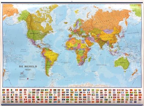 Wereldkaart Politiek Geplastificeerd Met Vlaggen 136 X 86 Cm
