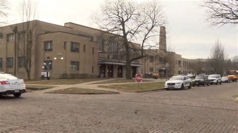 4 Arrested After Fight Breaks Out At Champaign Central High School Wrsp