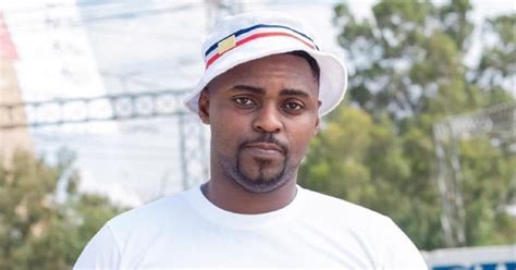 See what phumlani mayekiso (phumlanimayekis) has discovered on pinterest, the world's biggest collection of ideas. Xolani Mayekiso: Bio, Age, Child, Girlfriend, Thato from ...
