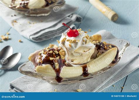 Sweet Homemade Banana Split Sundae Stock Photo Image Of Nutrition Fruit