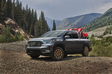 Honda give it 100%, the rest is up to you. 2021 Honda Ridgeline Gets New Face, Interior Upgrades ...
