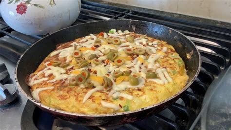 Healthy Breakfast (Omelette) - YouTube
