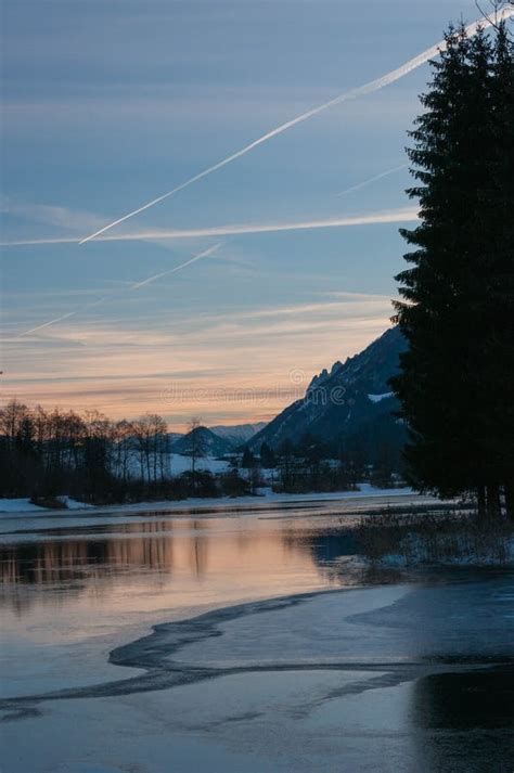 Sunrise On Icy Mountains Lake Stock Image Image Of North Daylight