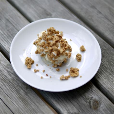 Mandel-Giotto- Eis mit Milchmädchen
