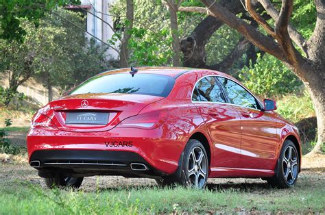 There are also ingenious details when it comes to the aerodynamics and new functions for. MERCEDES-BENZ CLA 200 SPORT RED - vjcars