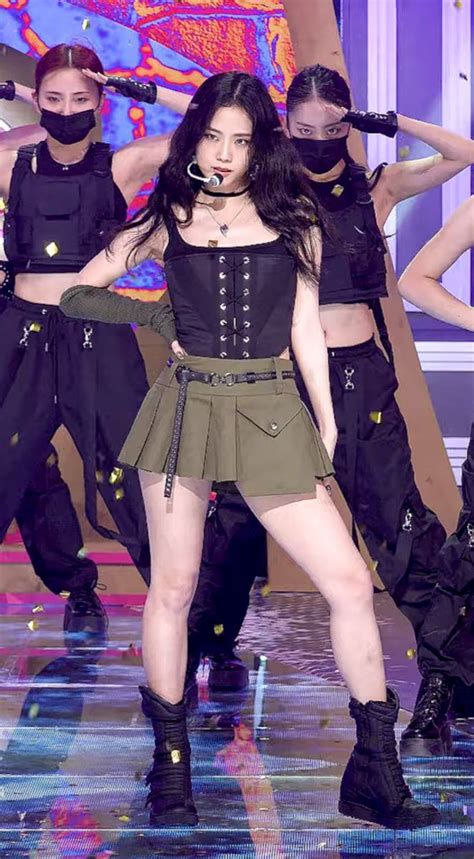Pin On Outfit Concert Blackpink