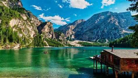 The official twitter for tourism in #italy. Cosa vedere in Italia almeno una volta nella vita | SiViaggia