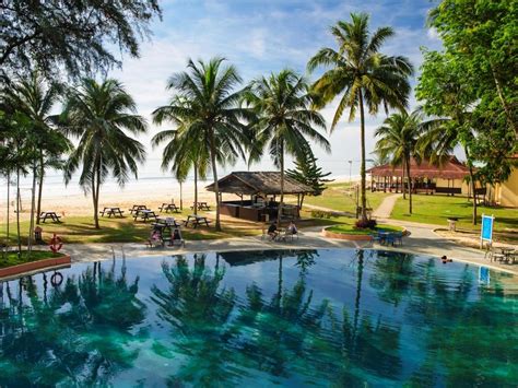 This lodge is 7.5 mi (12.1 km) from pantai cherating and 12.2 mi (19.6 km) from natural batik factory. Cherating Hotels - Malaysia - Hotels in Cherating