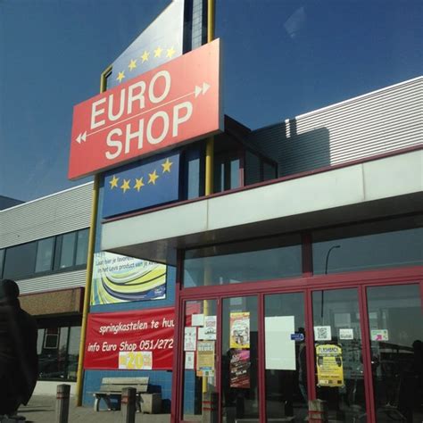 Statistics show that 85% of all exhibitors and 96% of all visitors were satisfied with their participation in euroshop. Euroshop - Roeselare, West-Vlaanderen