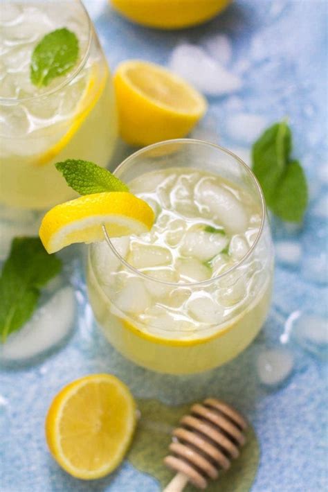 Healthy Honey Mint Lemonade The Clean Eating Couple