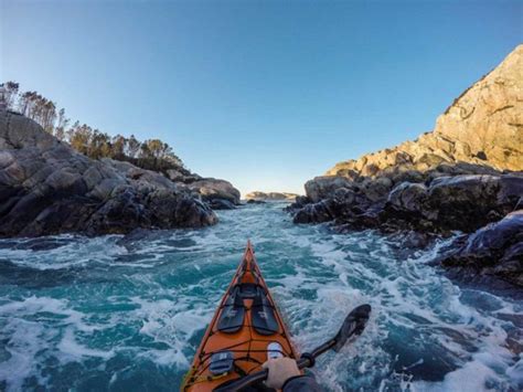 40 Breathtaking Photos Taken While Kayaking Through Norways Fjords