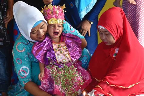 Female Genital Mutilation Advertised On Social Media For As Little As 10 In Indonesia Abc News