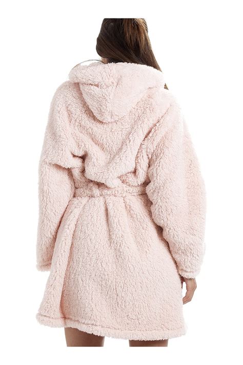 Luxurious Lightweight Soft Fluffy Fleece Pink Hooded Dressing Gown