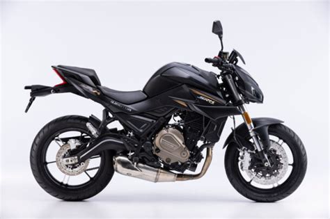 QJ Motor SRK 700 MOTOMETA Motorradsuche In Perfektion