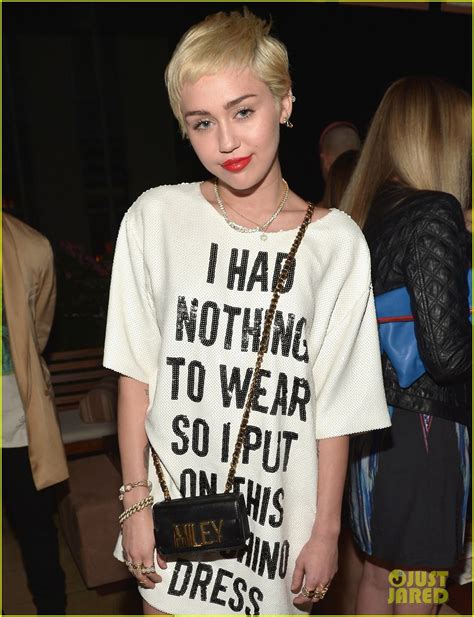 Miley Cyrus Wears Shirt Dress With A Message To Daily Front Row Fashion Awards Photo 3286094