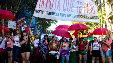 el patch work legal sobre la prostitución revista anfibia