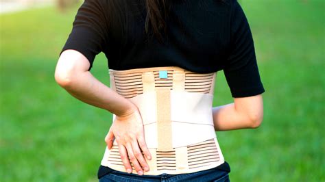 How Can Back Brace Help In Lower Back Pain Atoallinks
