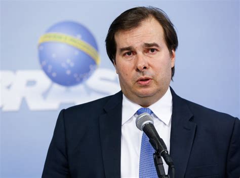 Lula teme genocidio por política de bolsonaro ante el coronavirus. Rodrigo Maia pode ser candidato à presidência do Brasil ...