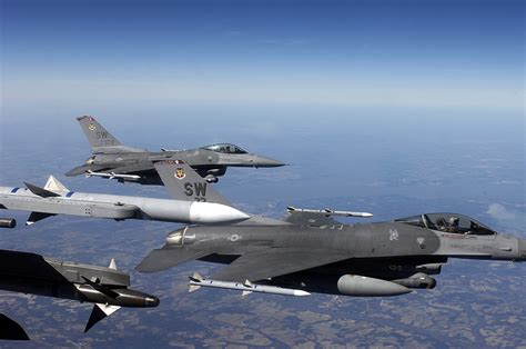 Over 4,600 aircraft have been built since production was approved in 1976. aircraft military vehicles f16 fighting falcon 4288x2848 ...