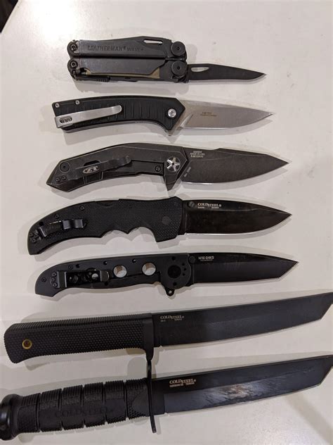 Kill 31 players to get the golden knife, then get a kill to win. Current knife arsenal. : knives
