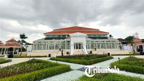 Cara Masuk Pracima Tuin Di Pura Mangkunegaran Tempat Wisata Yang