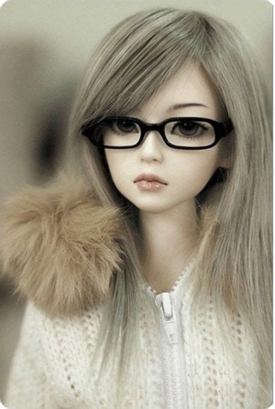 Barbie Doll With Glasses 400x595 Download Hd Wallpaper Wallpapertip