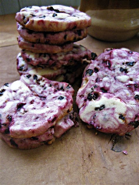 This irish shortbread cookies recipe combines the rich, buttery texture of classic shortbread with a sugar topping into a bar cookie variation of traditional irish butter cookies. BLOG BY BINNS: Grandma Binns' Black Currant Shortbread Cookies