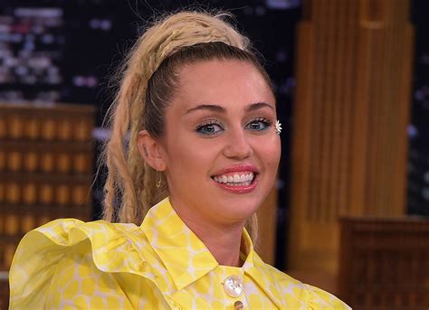 Miley Cyrus Has Emotional Interview With Jimmy Fallon On The Tonight Show Uinterview