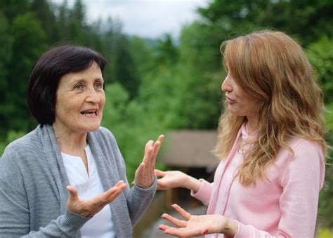 How to talk to your parents about senior living - Elderwood Blog