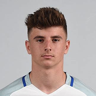 'when you realise london is blue'. Under-19 - Mason Mount - UEFA.com