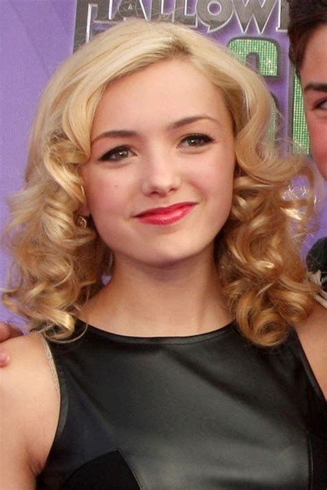The thickly woven braiding on top can be achieved with natural hair or extensions. Peyton List Wavy Golden Blonde Barrel Curls Hairstyle ...