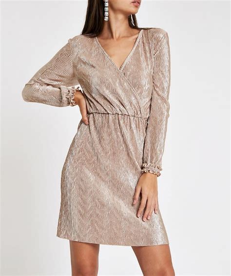 Get the best deals on plus size formal dresses for women. 10 Sites With Affordable And Cute Sorority Formal Dresses ...