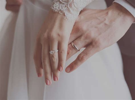 20 Unique Ways To Photograph Your Wedding Rings The Best Nest