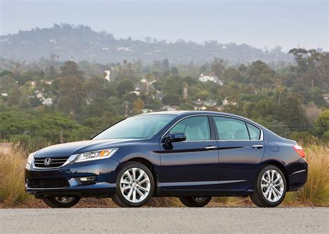 This is due to the entry of competitors in the year 2020 when even a small hatch back costs around 2 million and car with basic features and bad build quality costs 4 million. Honda Accord 2020 Prices in Pakistan, Car Review & Pictures