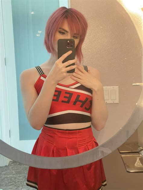 Redhead Trans Cheerleader Bathroom Selfie Ella Hollywood Tran Selfies