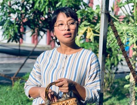 Hari bapa merupakan hari yang kita sambut setiap tahun pada minggu ketiga hari ahad, dan tahun ini ianya terjatuh pada 16 jun 2019. Nabila Huda Bengang Ibu Tiri Kaitkan Hari Bapa Dengan Agama