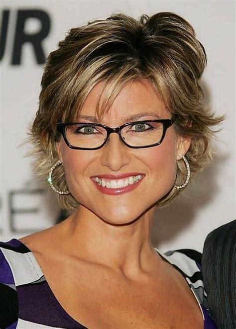 8 Amazing Short Hairstyles 2019 For Women Over 50 With Glasses