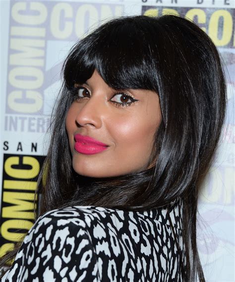 People who liked jameela jamil's feet, also liked JAMEELA JAMIL at The Good Place Photocall at Comic-con in ...