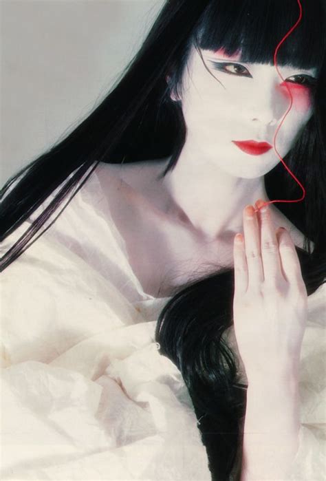 sayoko yamaguchi 山口小夜子 yamaguchi geisha portrait photography fashion photography byakuya