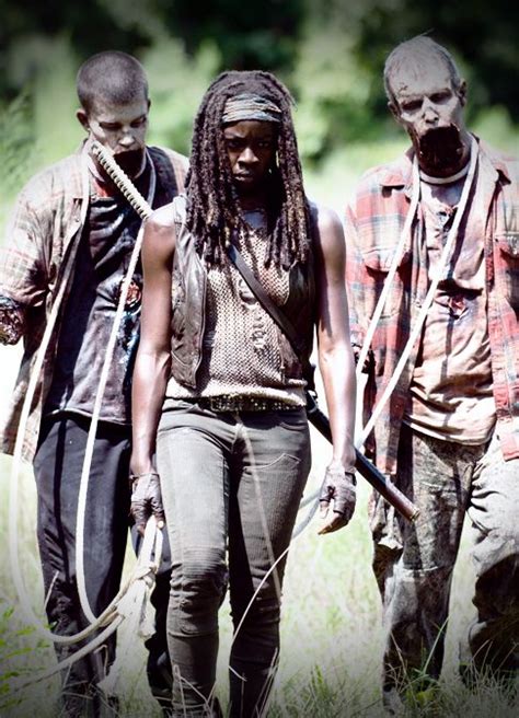 The Walking Dead Michonne And Zombies The Walking Dead Michonne Dead