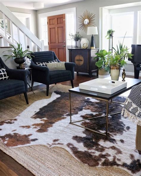 30 Fabulous Cowhide Rug Living Room Decor Ideas Housedcr Rugs In