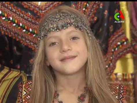 Arabe algérien , français religions. Tizi Ouzou : Fête de la robe Kabyle - YouTube