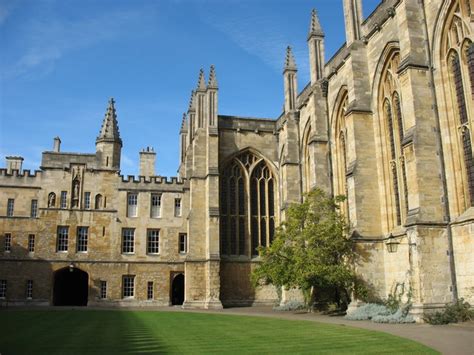 Welcome to the official uni of oxford insta tap here for vaccine updates, research, news and info: Front Quad, New College, Oxford © David Purchase ...