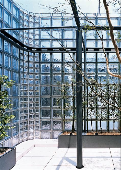 Seves Glassblock Smart Architecture Gallery Maison Hermès